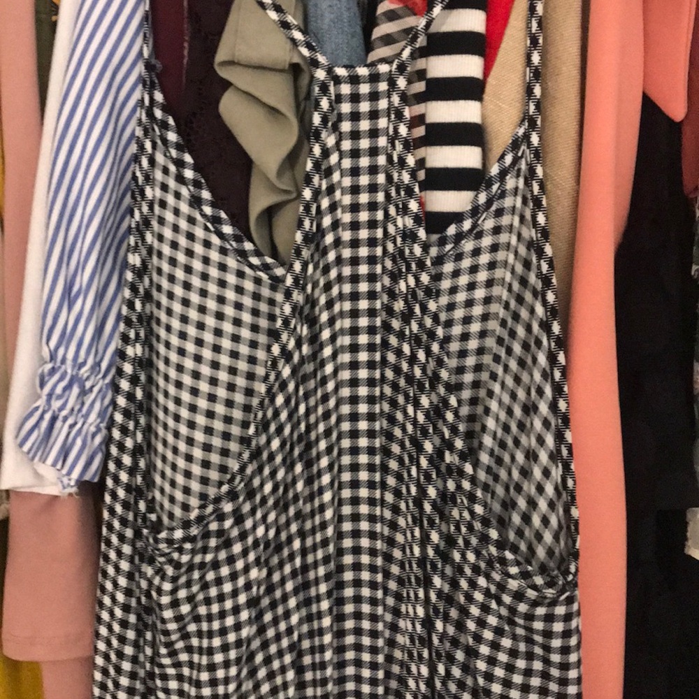 Dress - Picture 5 of 5
